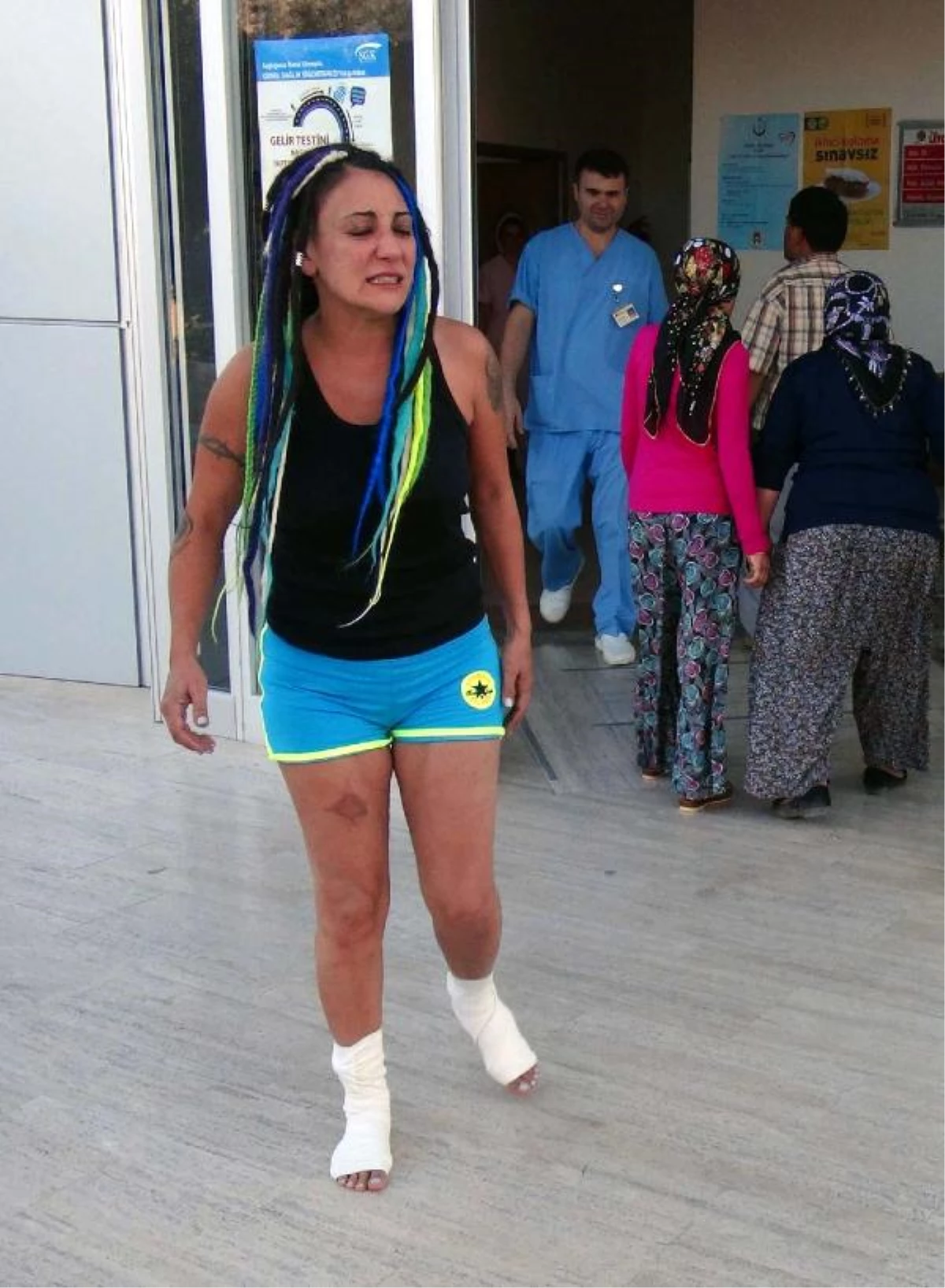 Özlem Tekin, Fethiye\'de Hastanelik Oldu