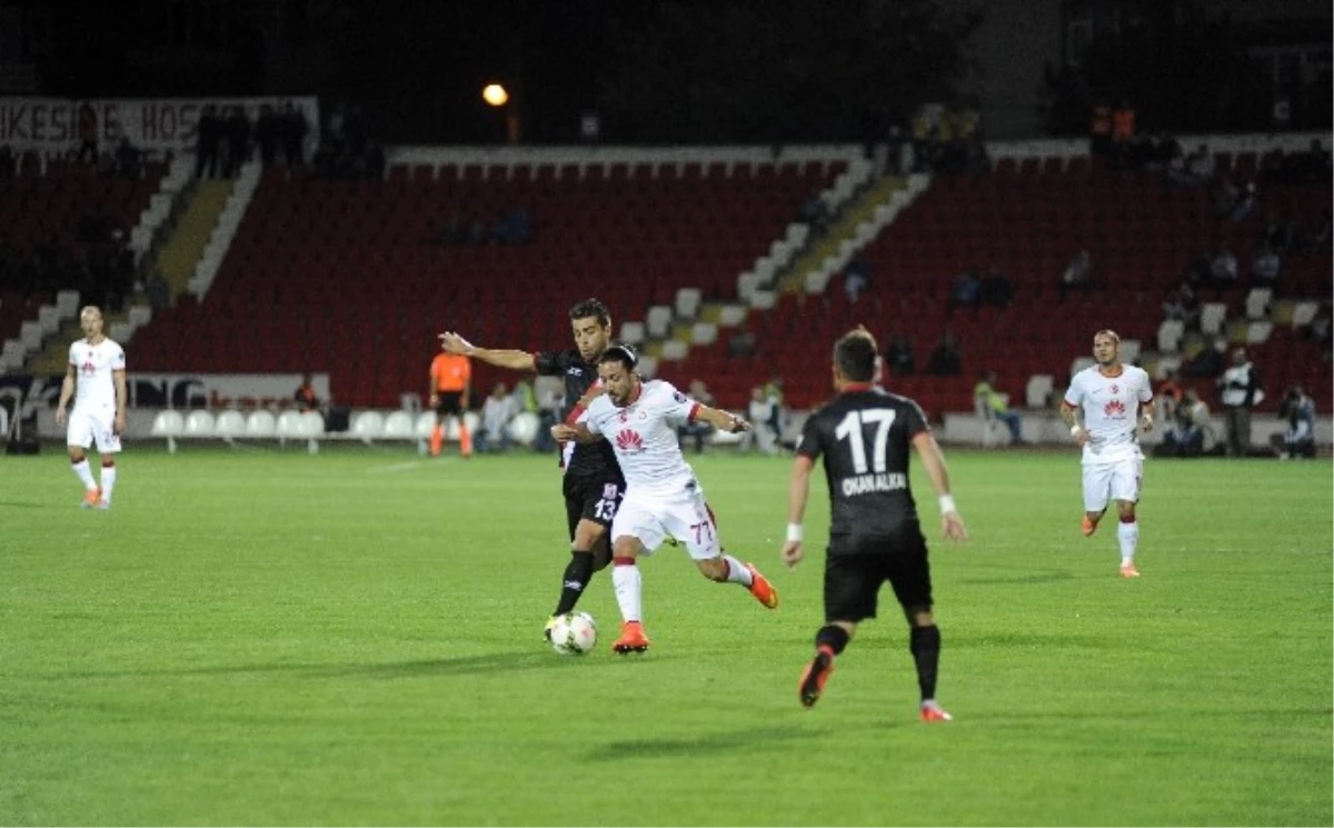 Galatasaray Deplasmanda Balıkesirspor ile Karşılaşıyor