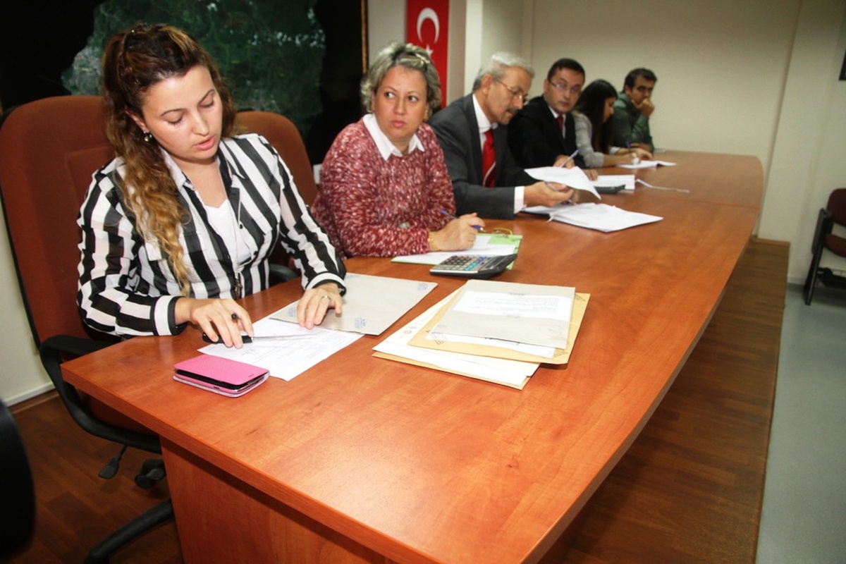Sürücülü Otobüs Kiralama İhalesi Gerçekleşti