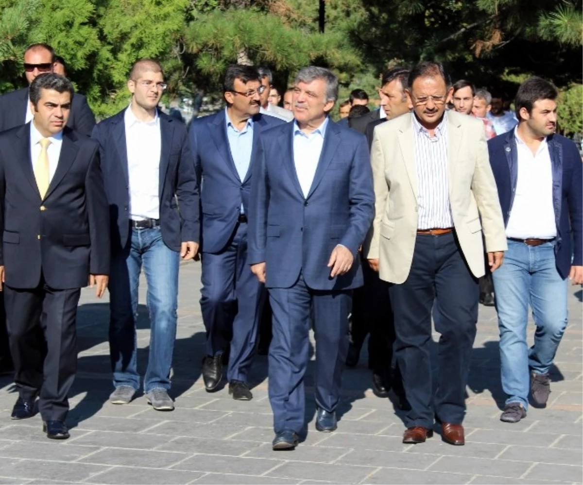 11. Cumhurbaşkanı Abdullah Gül Kayseri\'den Ayrıldı