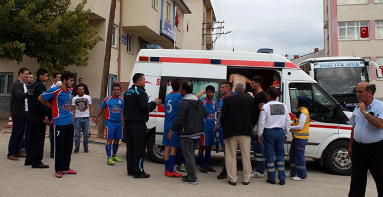 Amatör Küme Maçında Kavga Çıktı, Hakem Maçı Tatil Etti