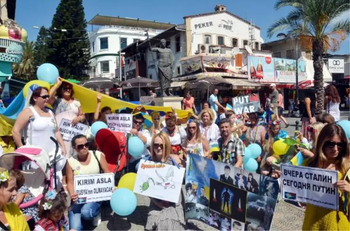 Antalya\'da Putin Protestosu