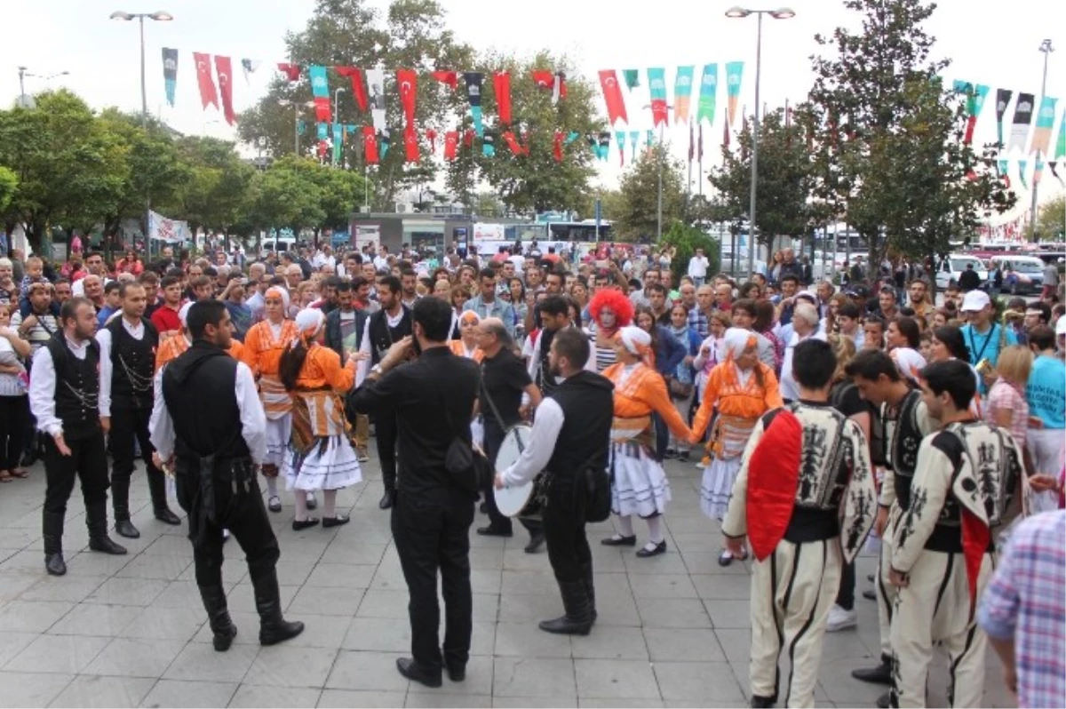 Beşiktaşlılar, Sanat ve Barış İçin Yürü