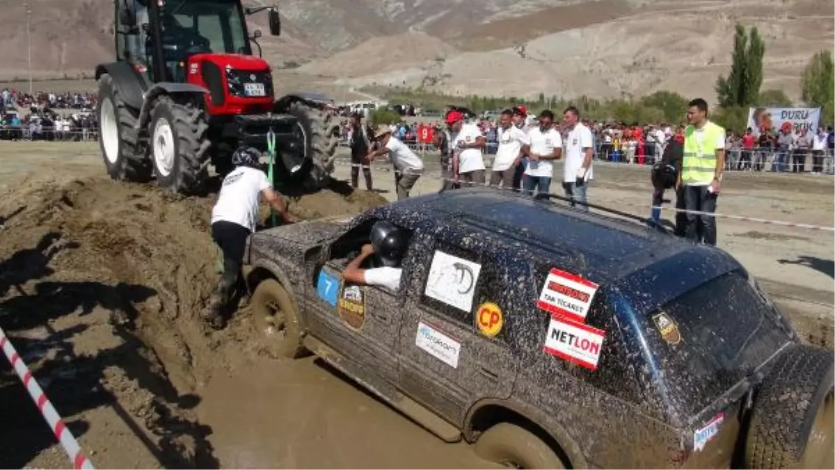 Erzincan\'da Off- Road Yarışları Nefes Kesti