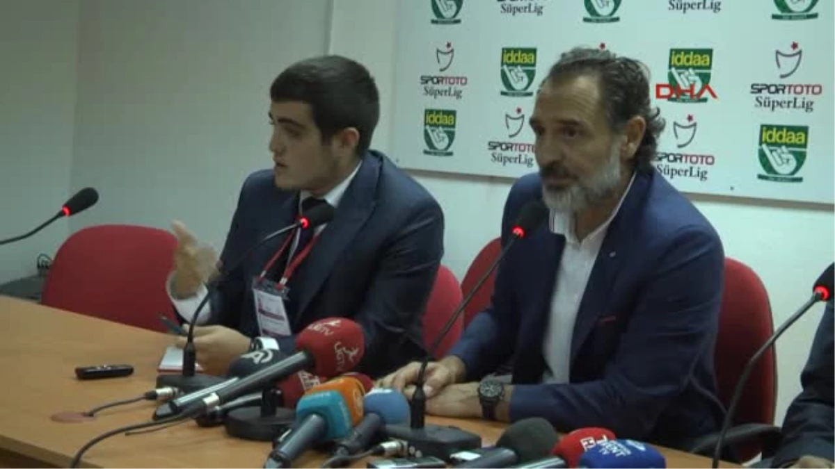 Galatasaray Teknik Direktörü Prandelli: Çok Yavaş Oynuyoruz