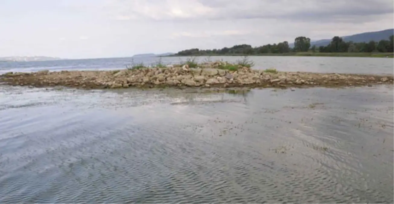 Sapanca Gölü'nde Su Seviyesi 5 Santim Yükseldi