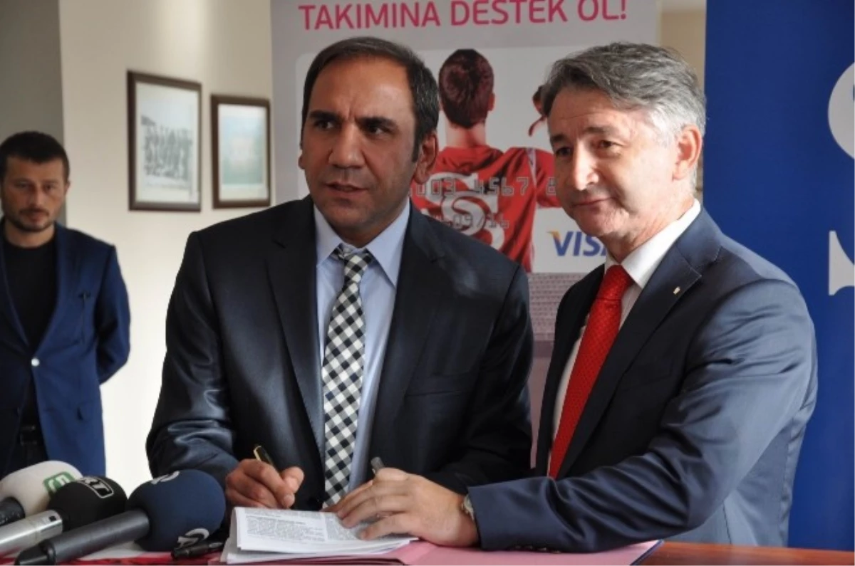 Sivasspor Taraftarına Özel Kredi Kartı