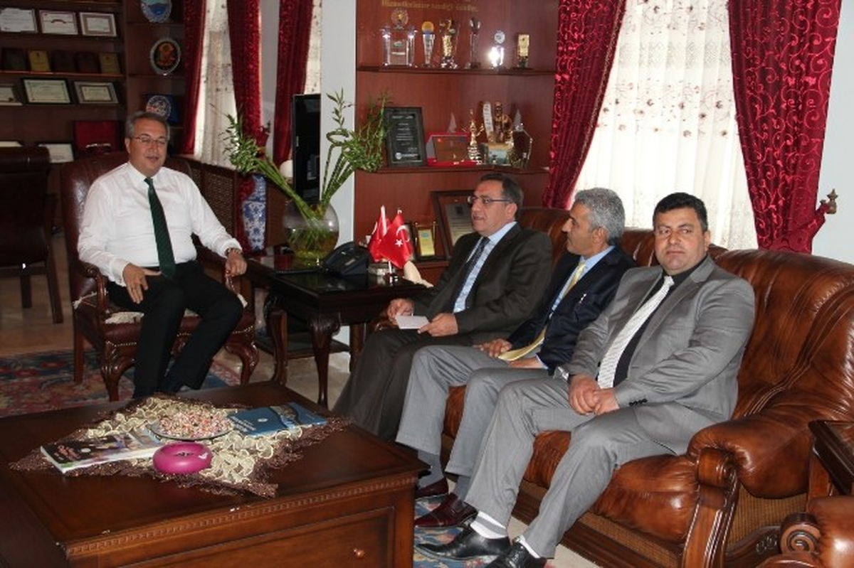 Ahilik Haftası Kutlama Heyeti, Belediye Başkanı Ünver\'i Ziyaret Etti