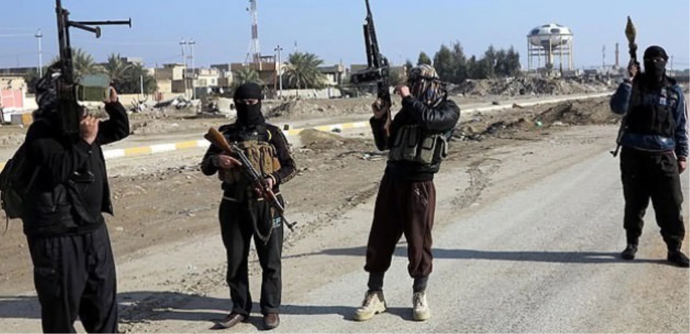IŞİD\'den Kimyasal Saldırı: 300 Asker Öldü
