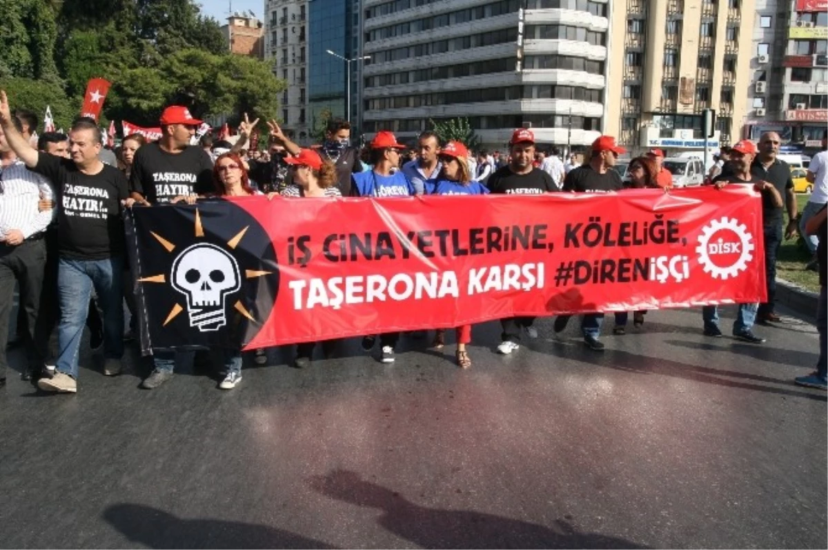 İzmir\'de "Taşerona Hayır" Eylemi