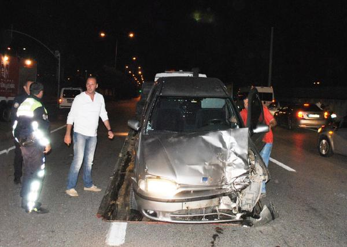 İzmit\'te Kaza: 5 Yaralı