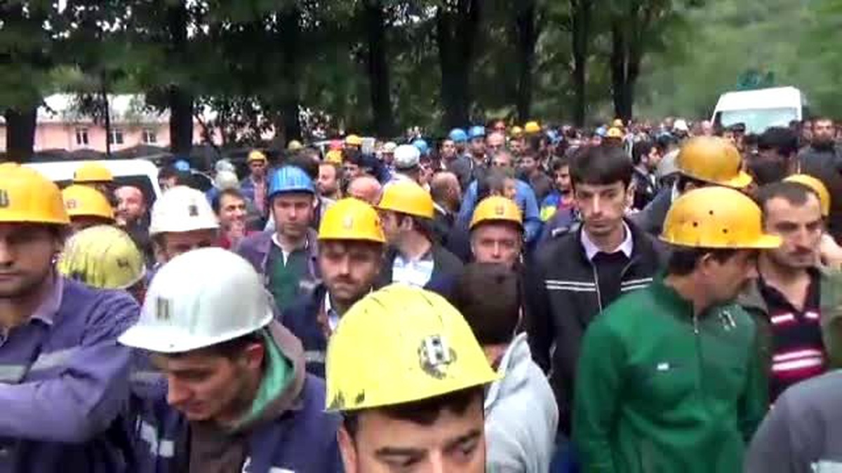 Maden İşçileri Ereğli\'den Zonguldak\'a Yürüyor