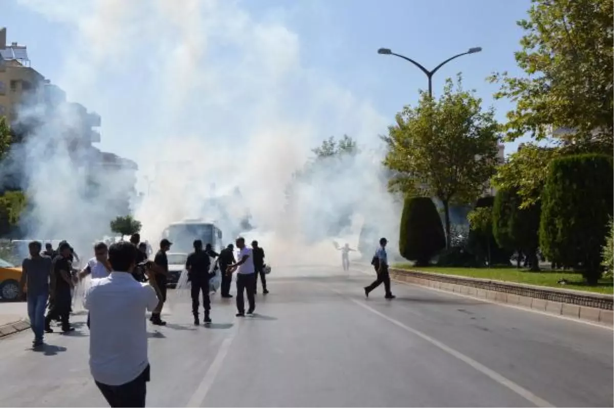 Maden İşçilerine Polisten Biber Gazlı Müdahale