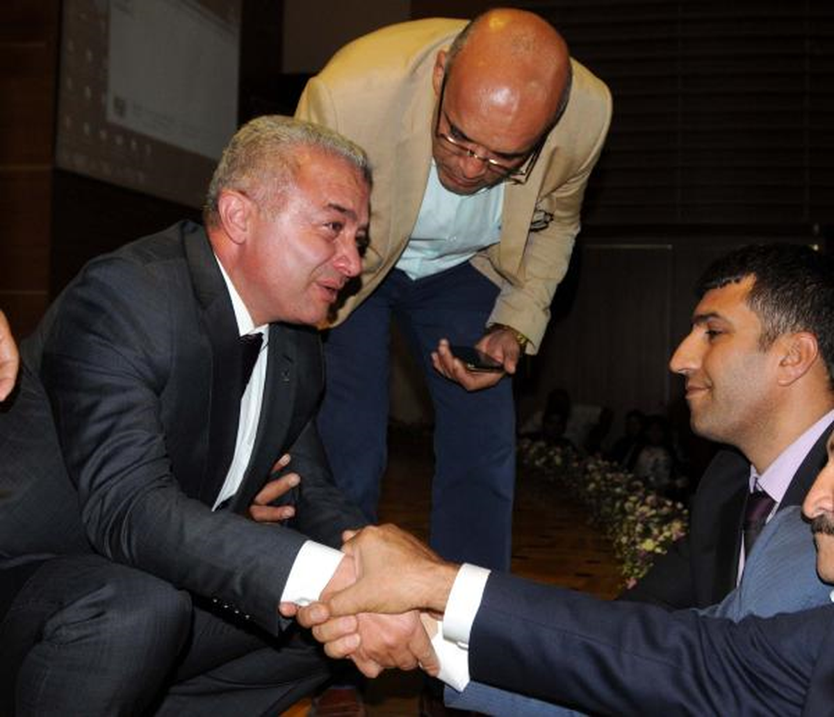 Tayini Çıkan Kaymakam Veda Töreninde Gözyaşına Boğuldu