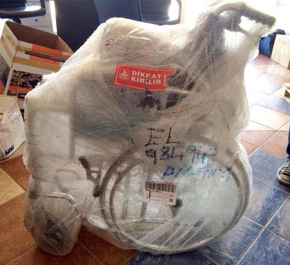 Tekerlekli Sandalyede Eroin Sevkiyatı