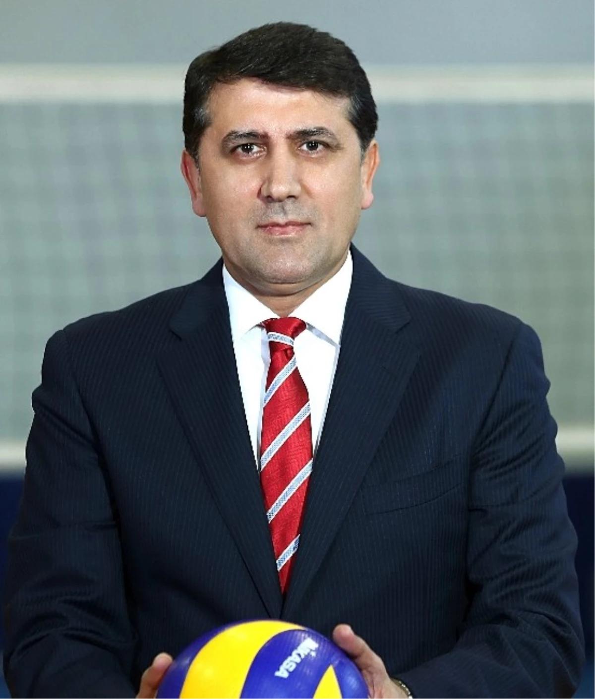 Halkbank Voleybol Kulübü Başkanı Süleymanoğlu: "Hedef Şampiyonlar Ligi Kupası\'nı Kazanmak"