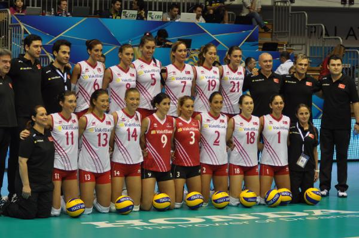 2014 FIVB Bayanlar Dünya Şampiyonası Başladı