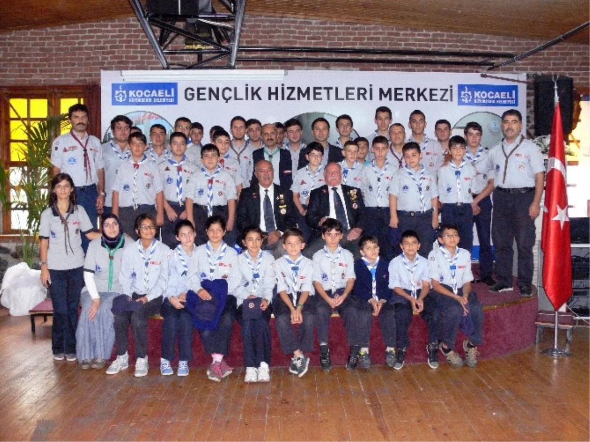 İzciler Gazilerle Buluştu