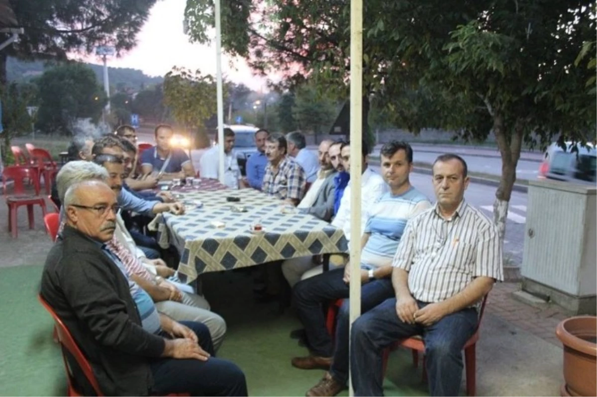 MHP Çanakkale Yönetimi Çan\'da Ziyaretlerde Bulundu