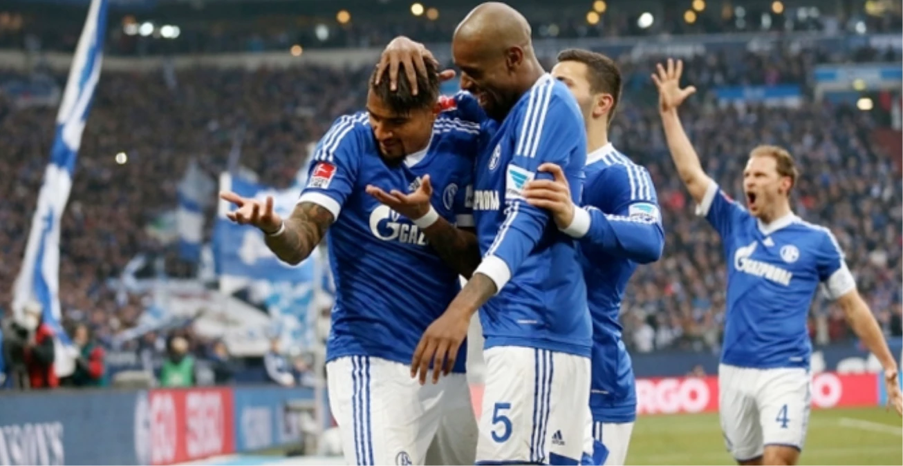 Schalke 04, Werder Bremen\'i 3-0 Yendi