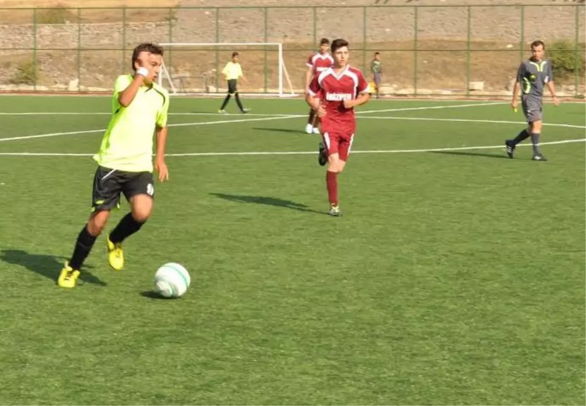 Seydişehir\'de Futbol Heyecanı Başladı