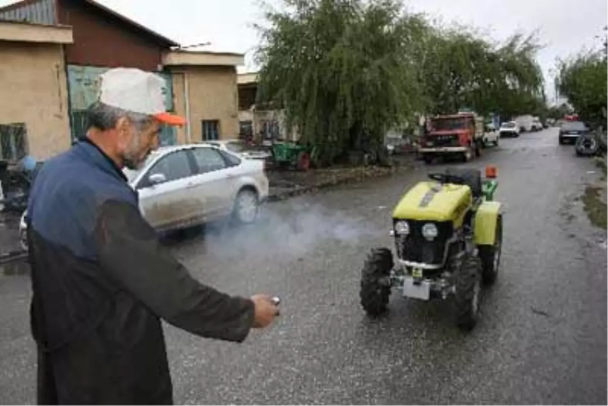 Konya\'da Uzaktan Kumandalı Bahçe Traktörü Üretti