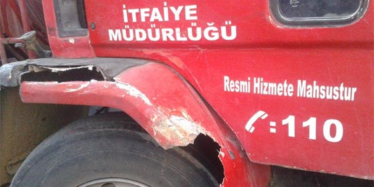 Yangına Giden İtfaiye Aracı Kaza Yaptı