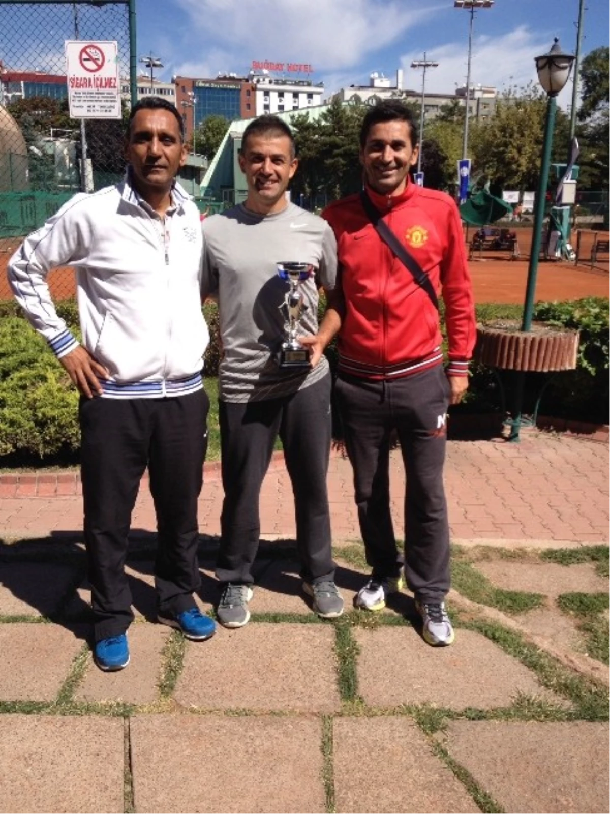 Zonguldak Tenis İhtisas Kulübü Türkiye Şampiyonu Çıkardı