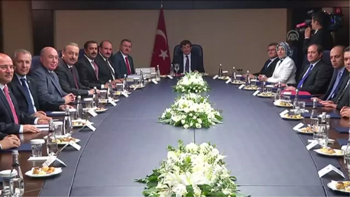 Davutoğlu, Memur-Sen Heyetini Kabul Etti