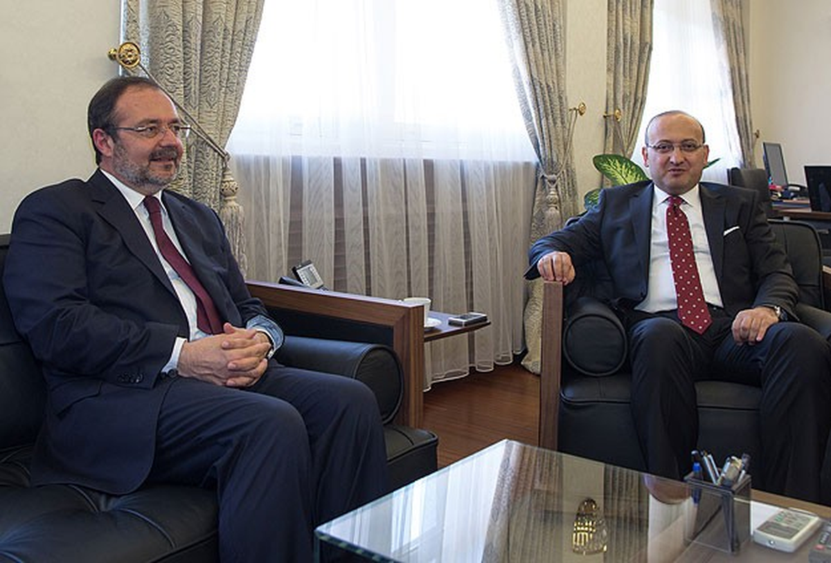 Başbakan Yardımcısı Akdoğan, Görmez\'i Kabul Etti