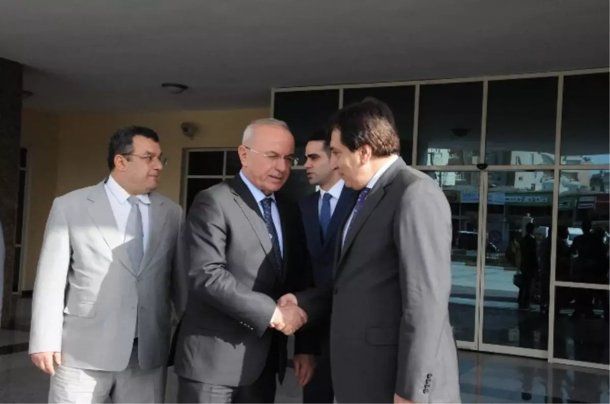 Cumhurbaşkanlığı Genel Sekreteri Kasırga\'dan Vali Küçük\'e Ziyaret