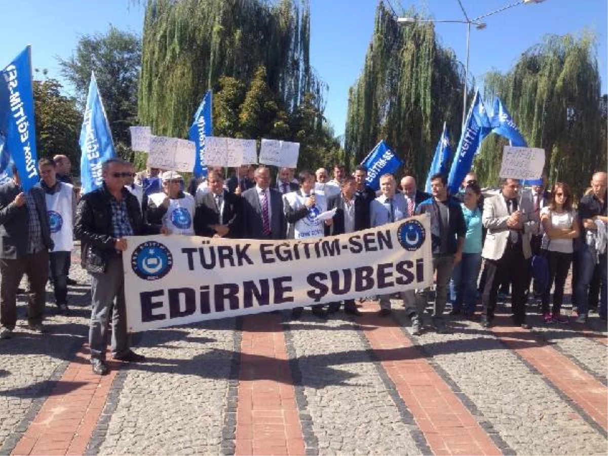 Edirne\'de Öğretmenler İş Bıraktı