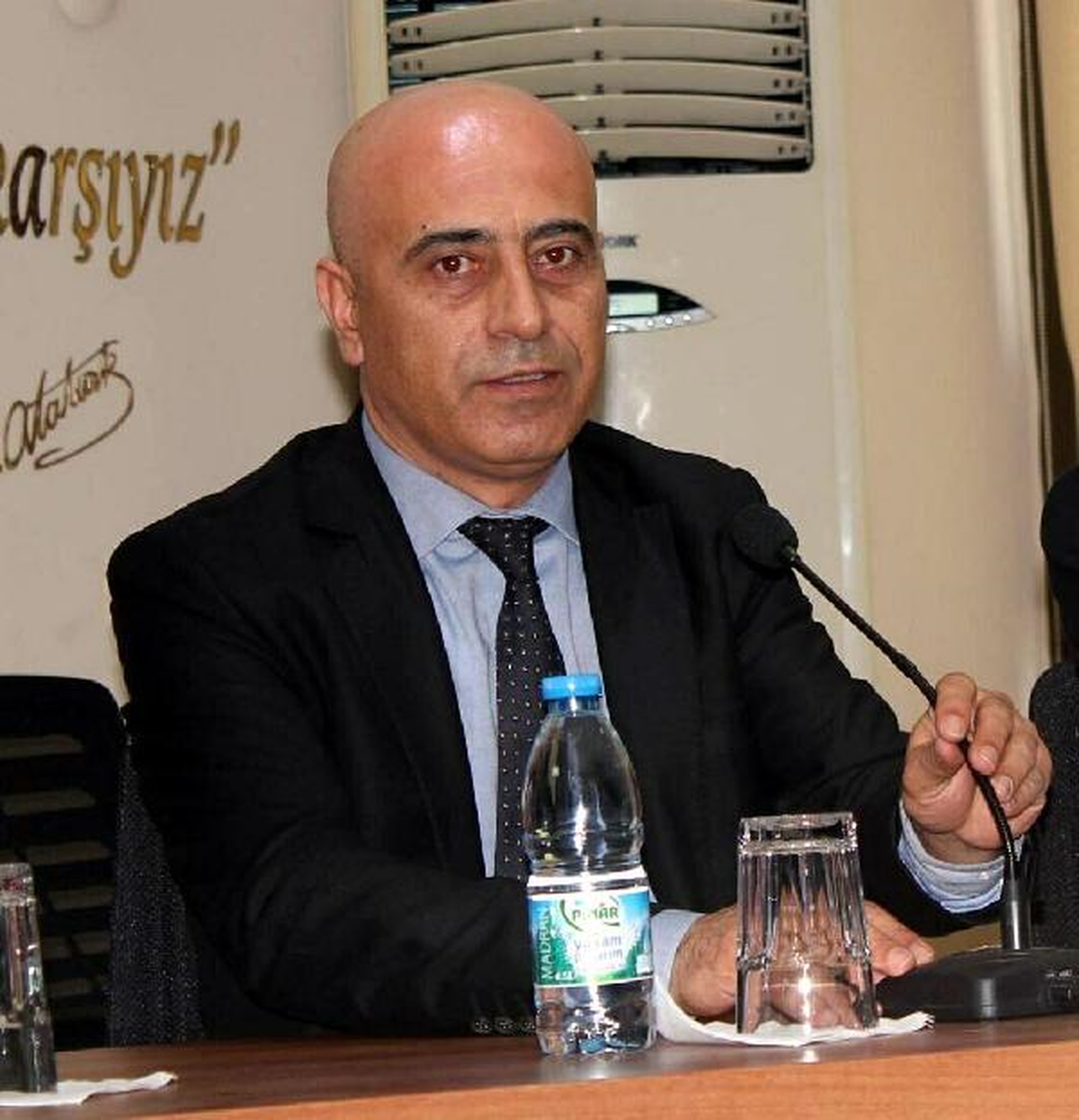 İzmir Barosu \'Çarşı Grubu\'nun Yanında