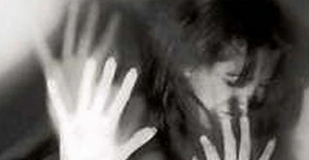 Kuşadası'nda Komşusunu Öldüresiye Dövdü