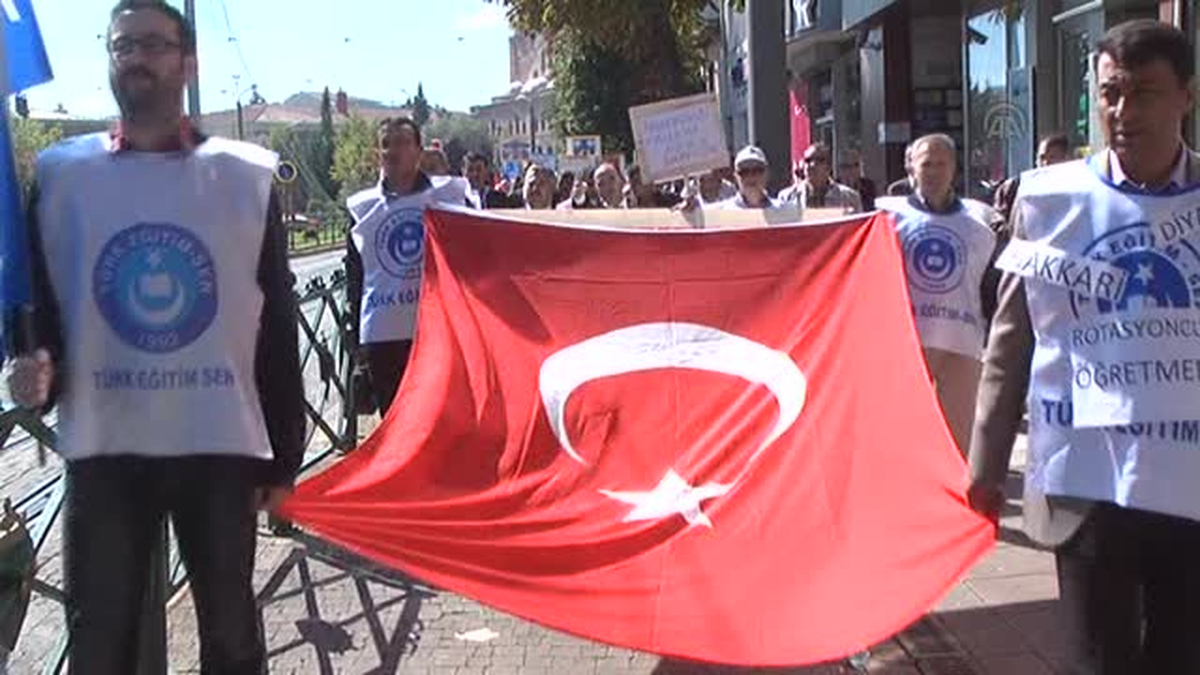 Öğretmenlerin Eyleminde Engelliye Dayak