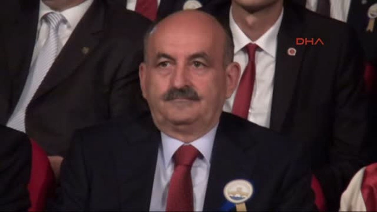 Sağlık Bakanı: IŞİD Yaralısı da Olsa Tedavi Ederiz