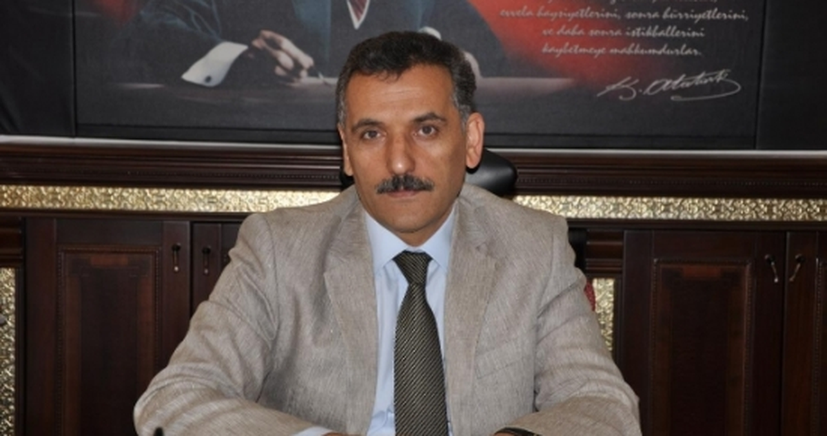 Aa Kayseri Bölge Müdürü Işık, Vali Kaymak\'ı Ziyaret Etti