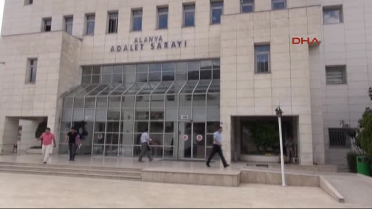Alanya\'da Sahte Milli Piyango Bileti Operasyonu