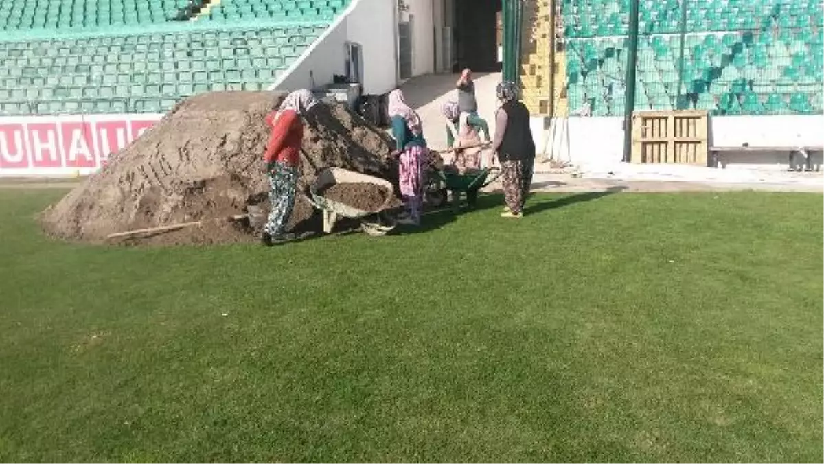 Atatürk Stadı Bakıma Alındı