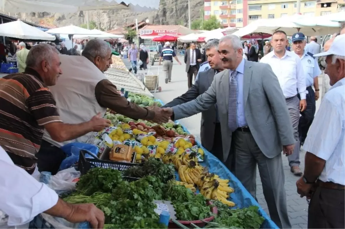 Başkan Karataş\'tan Pazar Ziyareti