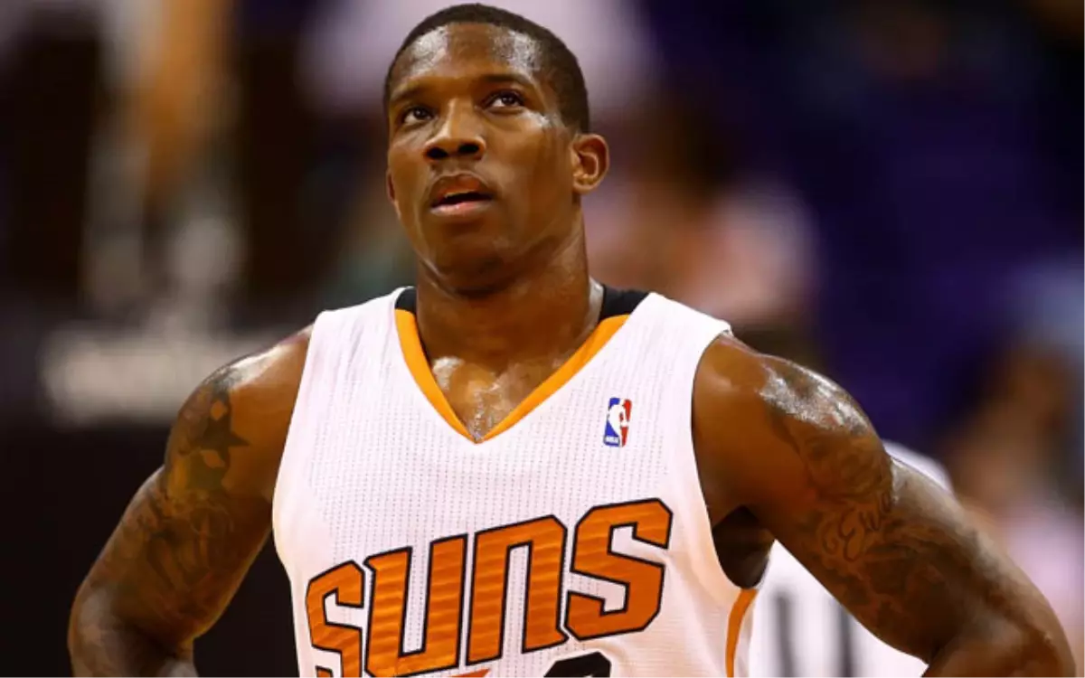 Bledsoe 70 Milyon Dolara Phoenix Suns\'ta