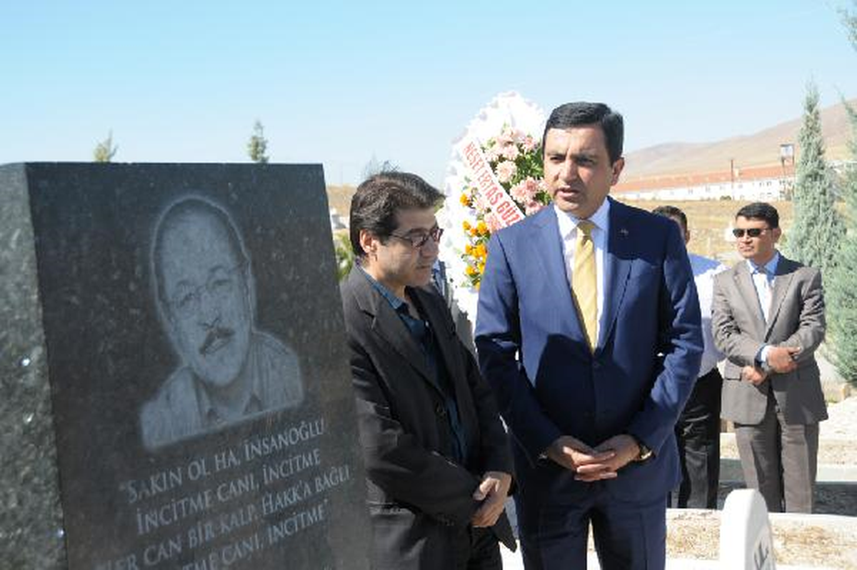 Bozkırın Tezenesi Ölüm Yıldönümünde Anıldı