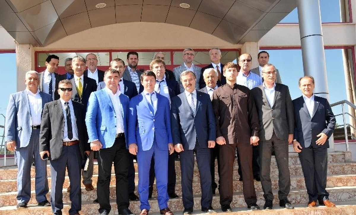 Çeçenistan\'dan Konyalı İş Adamlarına Yatırım Daveti