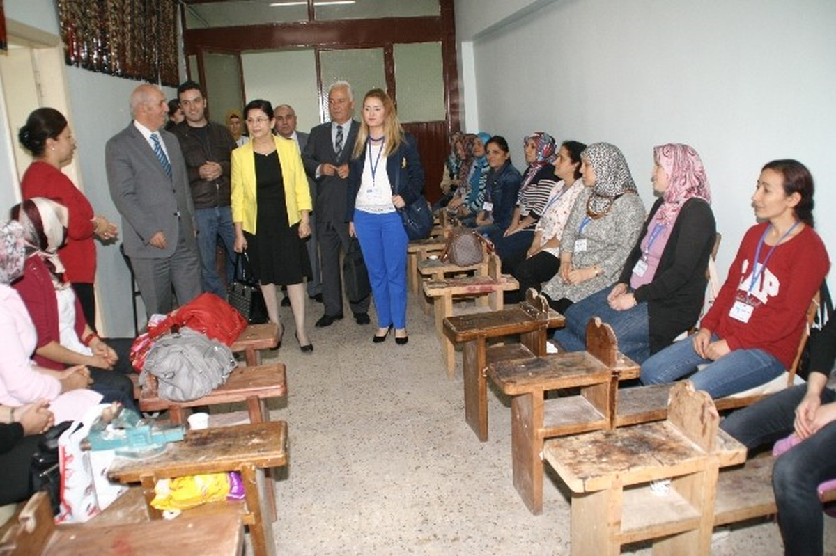 Devrek\'te Bahçeden Bastona Kızılcık Projesi Kursu Sona Erdi