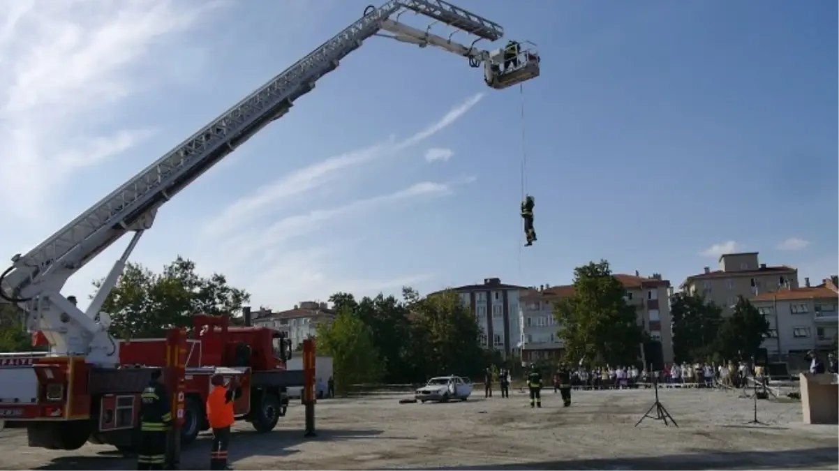 Edirne İtfaiyesinden Gerçeği Aratmayan Tatbikat