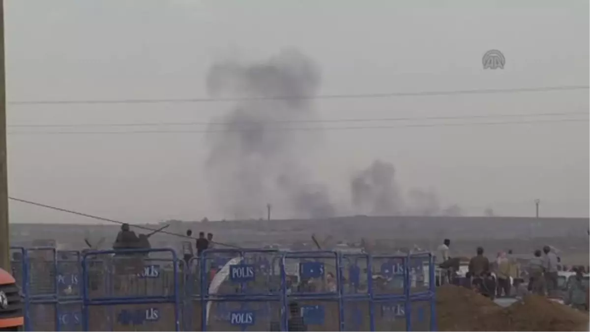 Kobani'den Dumanlar Yükseldi