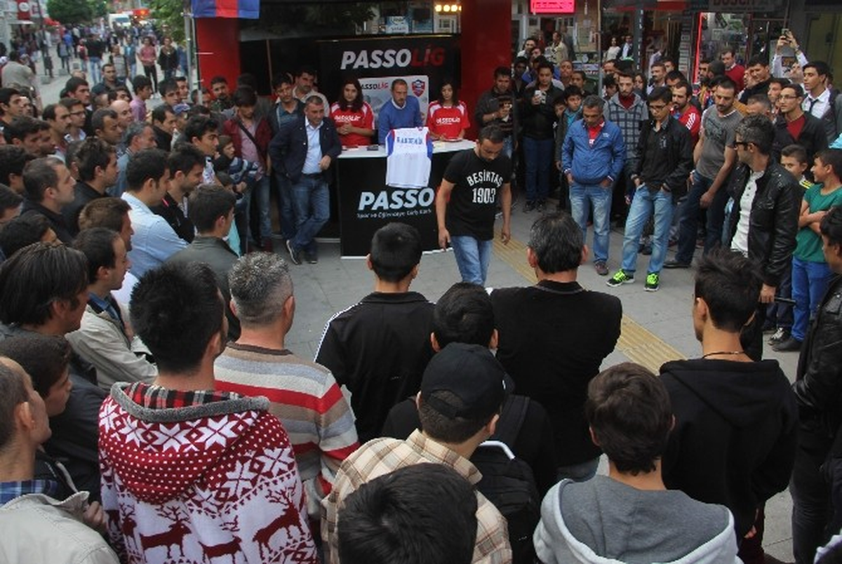 Passolig, Karabük\'e Stant Kurdu