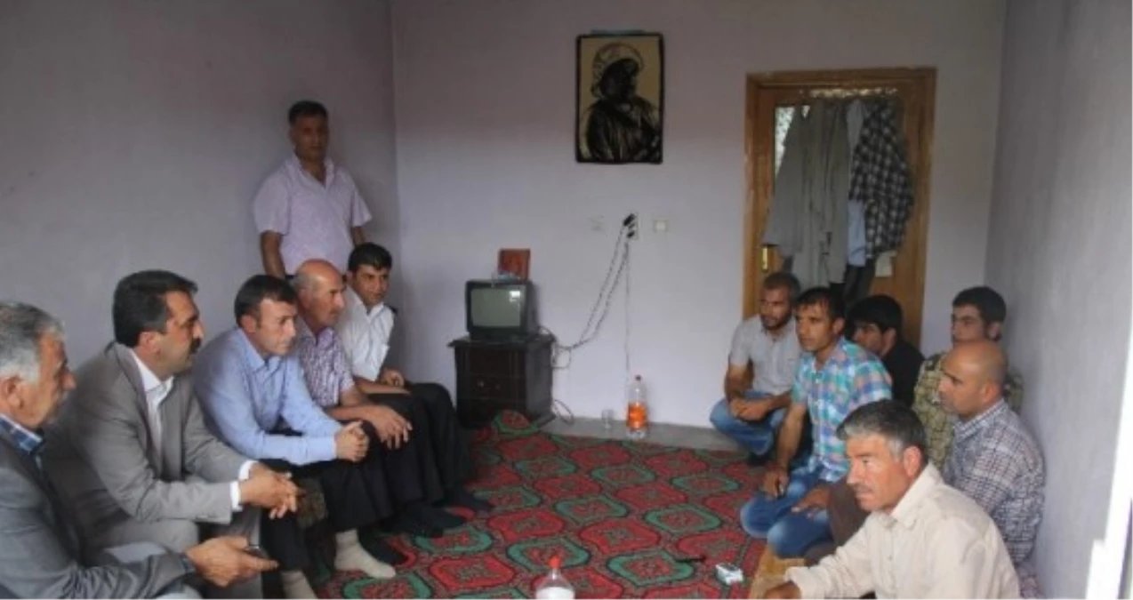 Pasur-Der Kobani Ailelere Yardım Elini Uzattı