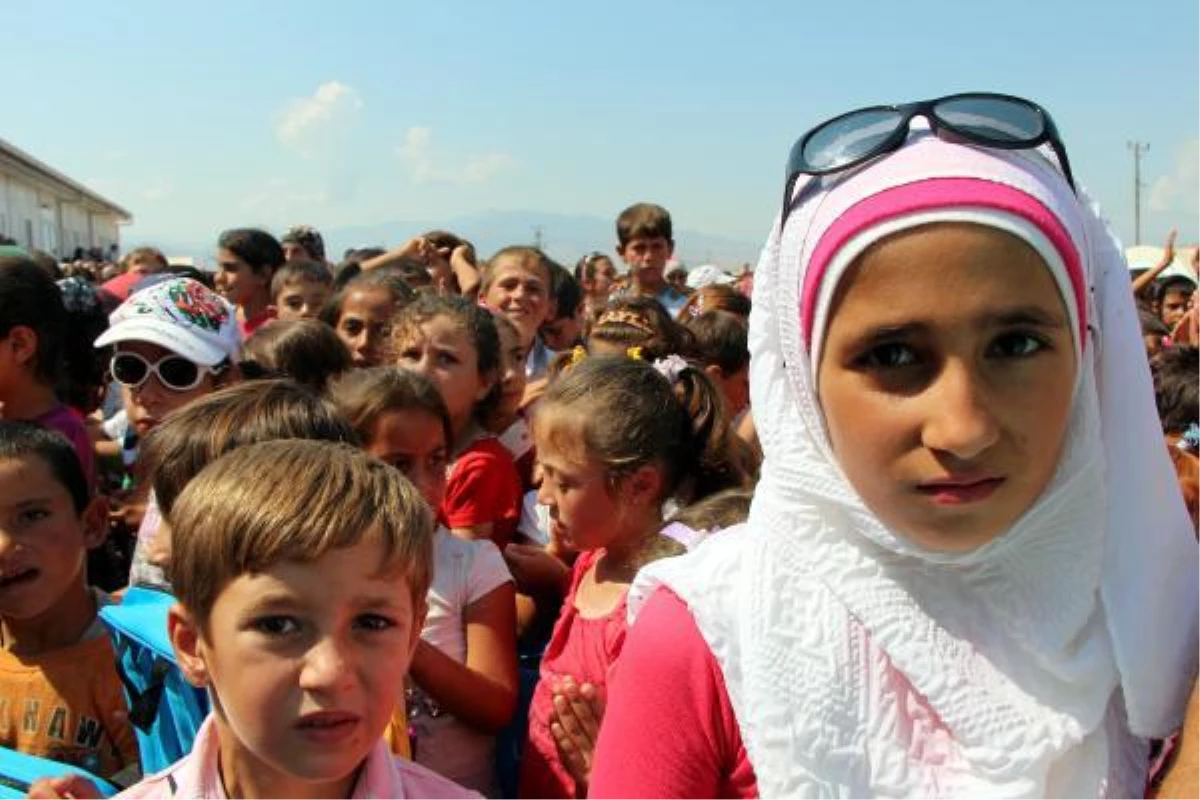 Şanlıurfa\'da Suriyeli Öğrenciler Ders Başı Yaptı