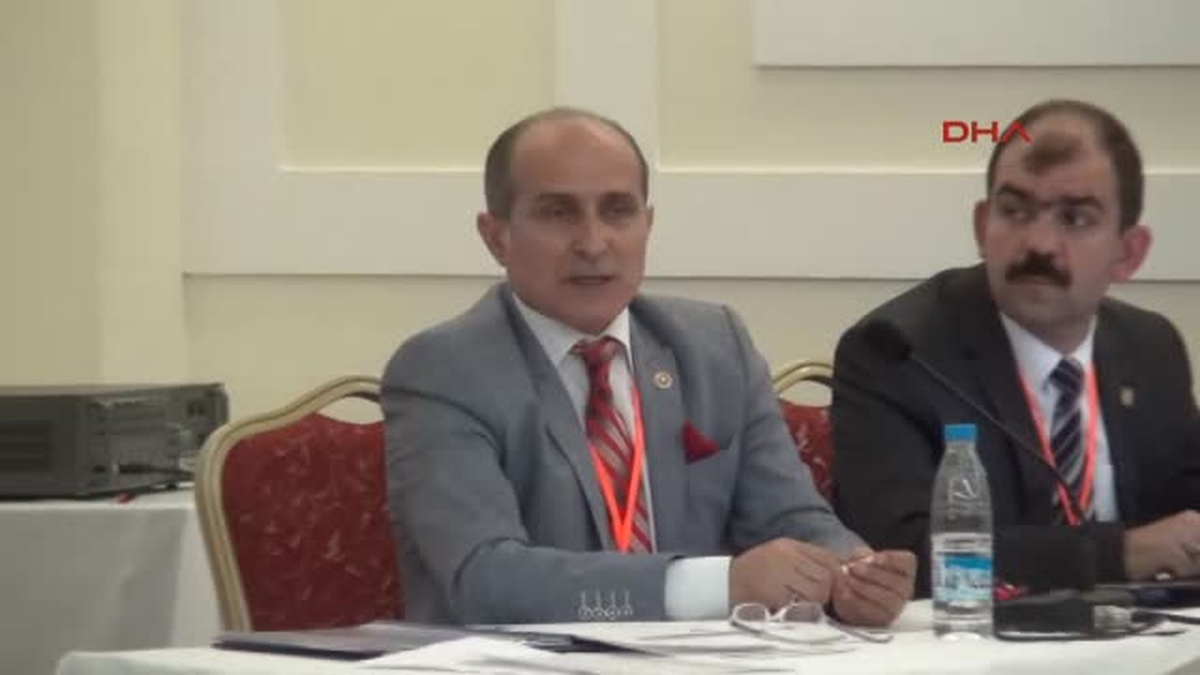 Sürücü Kurslarında \'Trafik Adabı\' Dersi Verilecek